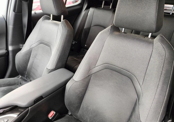 Lexus UX cena 129900 przebieg: 29702, rok produkcji 2020 z Dobrzyca małe 232